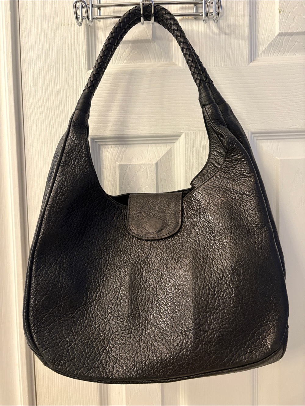 Carlos Falchi Black Leather Hobo Shoulder Bag. 12 x 9 inches, magnetic closure